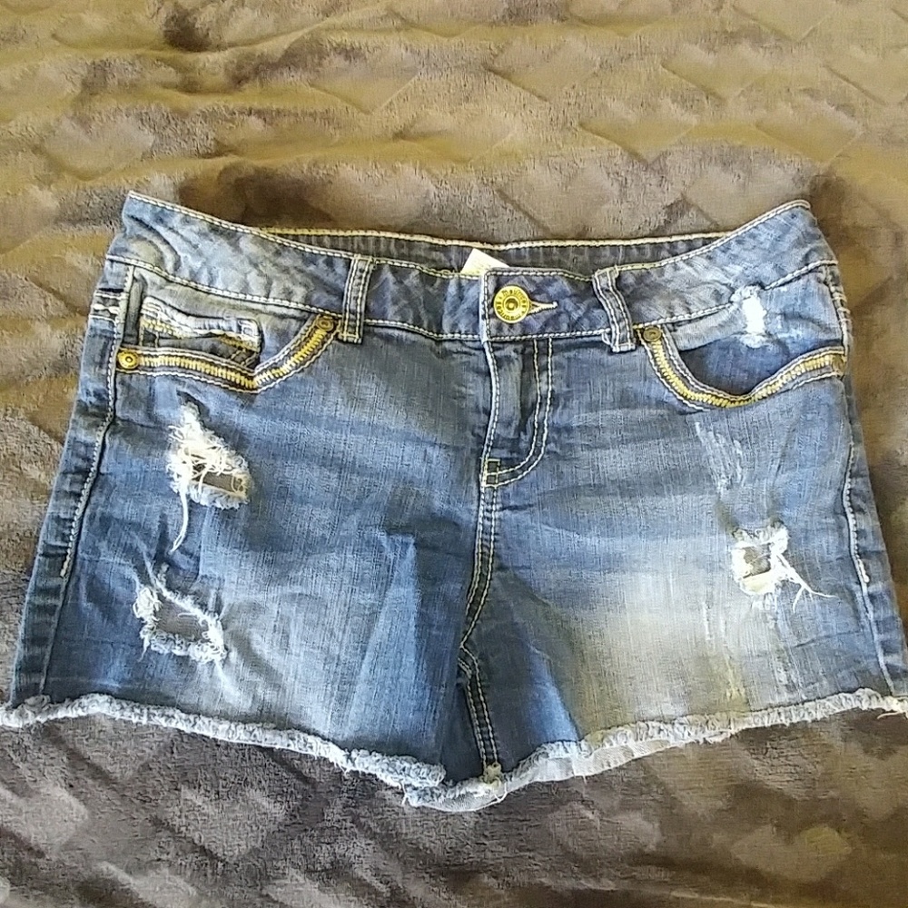 Jeans shorts!